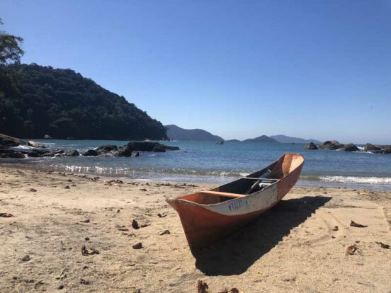 Praia Mansa - Trilha da Praia Mansa e Vermelha em Ilhabela - Elas Mundo Afora