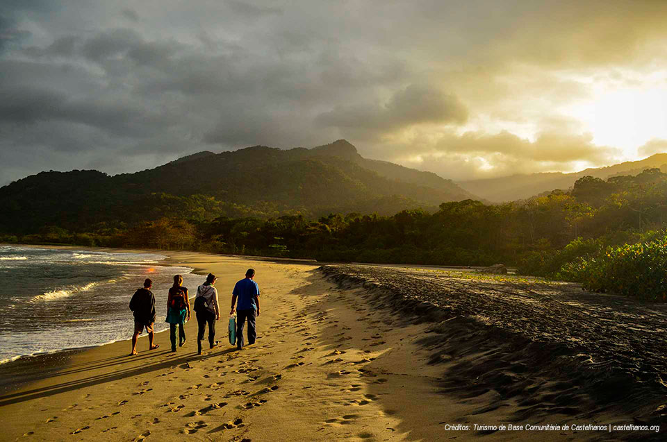 Praia de Castelhanos - Ilhabela - Turismo de Base Comunitária Castelhanos