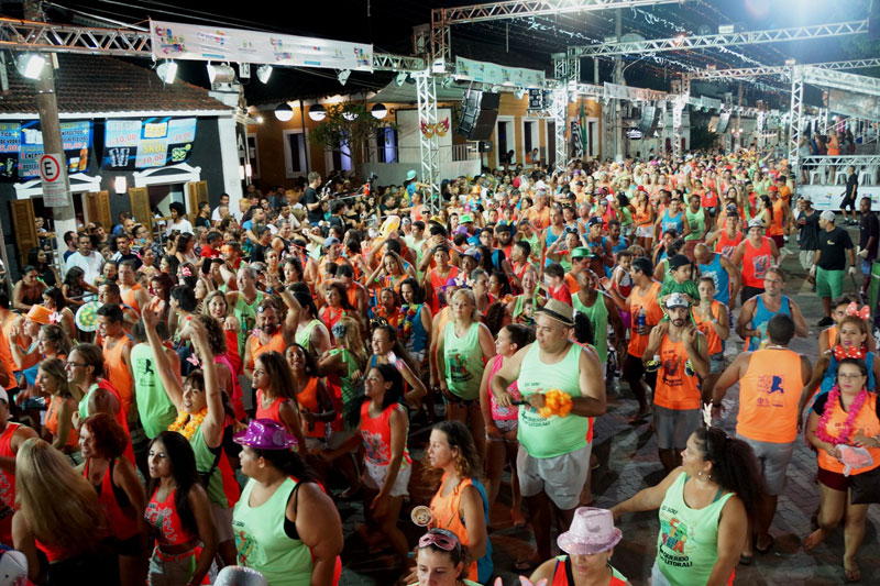 Bloco da Camisinha no Carnaval de Ilhabela