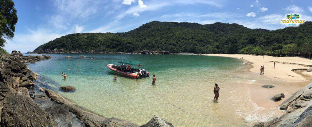 Praia de Indaiaúba - Ilhabela (Imagem: Maremar Turismo)