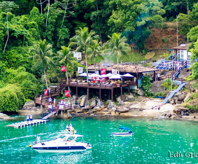 Saco do Sombrio - Yacht Club de Ilhabela