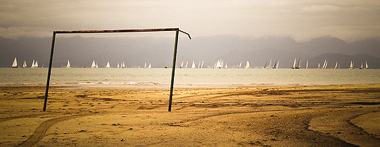 As velas ao mar, pura poesia.