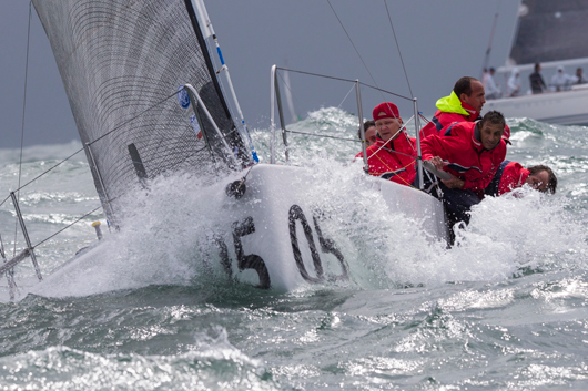 VENTOS DE ATÉ 50 KM/H TRAZEM EMOÇÃO E VELOCIDADE À ROLEX ILHABELA SAILING WEEK