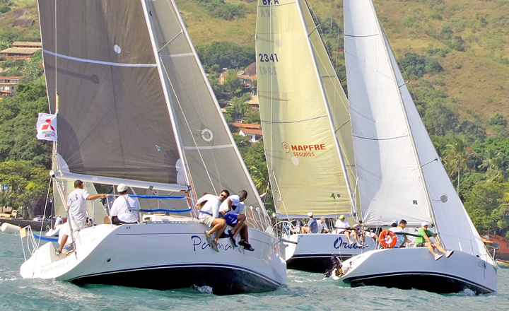 Regata do Camarão em Ilhabela