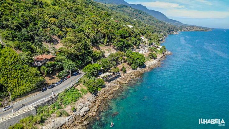 Costeira do sul de Ilhabela, entre Ilha das Cabras e Praia do Oscar