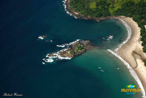 Praia de Castelhanos em Ilhabela - Maremar Turismo