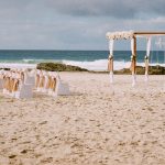 Casamento na praia mini wedding (Imagem: Flickr/Hongsik park)