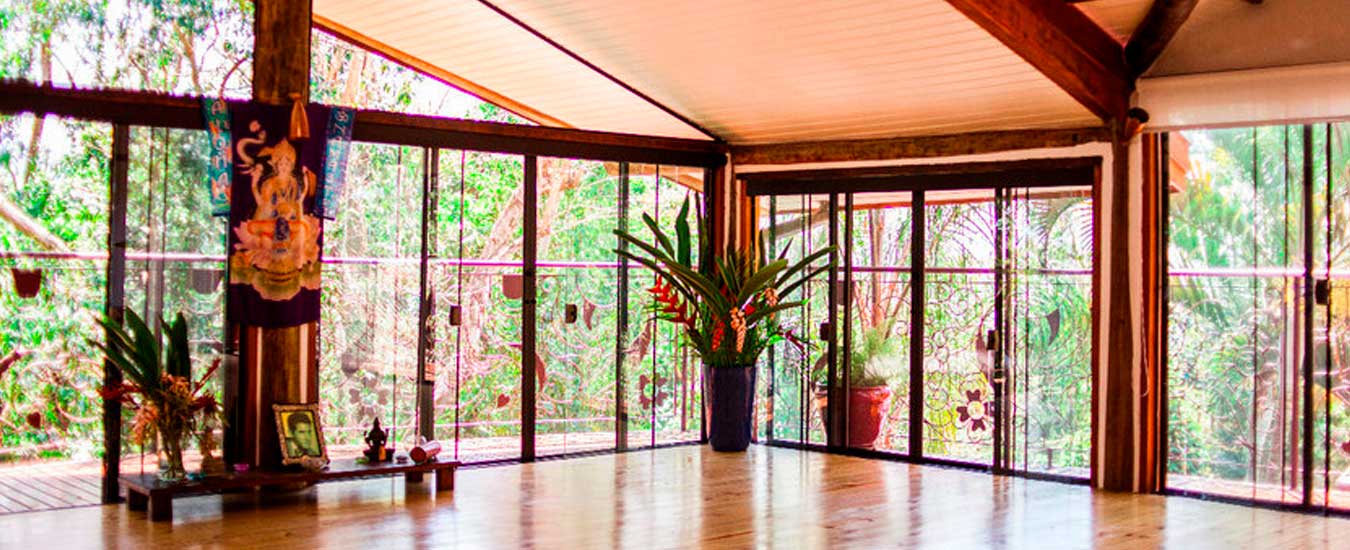 Curso de Formação em Yoga Integral em Ilhabela - Templo do Ser