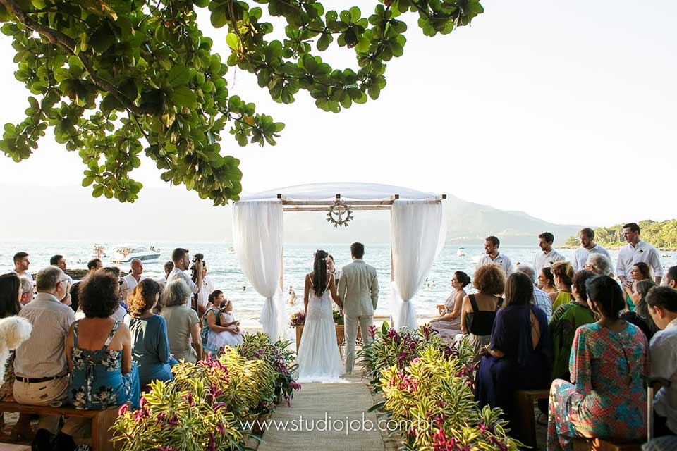 Casamento em Ilhabela - Casa de Canoa (Foto: Studio Job)