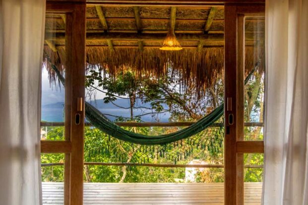 Bangalô Ilhabela - Hospedagem com Vista para o Mar no Sul da Ilha