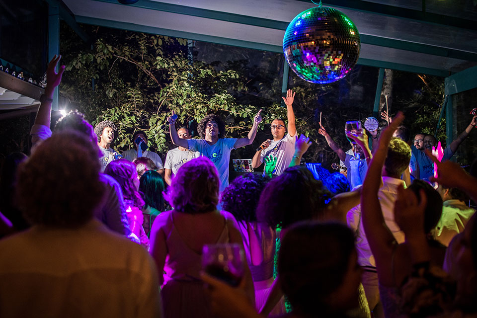 Batuque da Nega - Música para casamento na praia