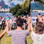 Ilhabela recebe primeira edição da WAKE Festa Matinal durante Festival Sustenta