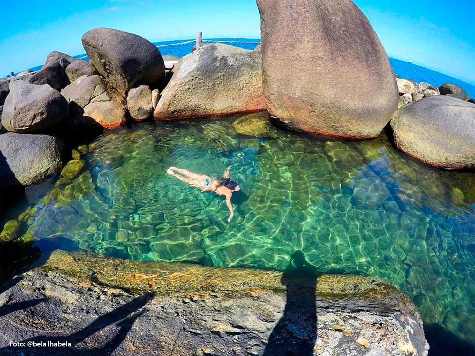 Piscina natural em Ilhabela (Foto: Hallana / Bella Ilhabela)