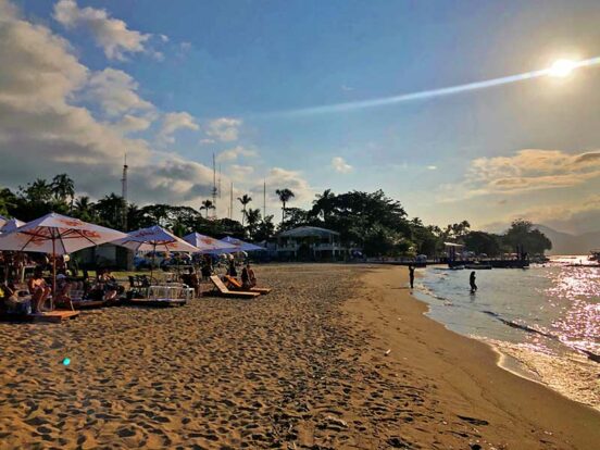 Sereia Beach - Bar de Praia em Ilhabela