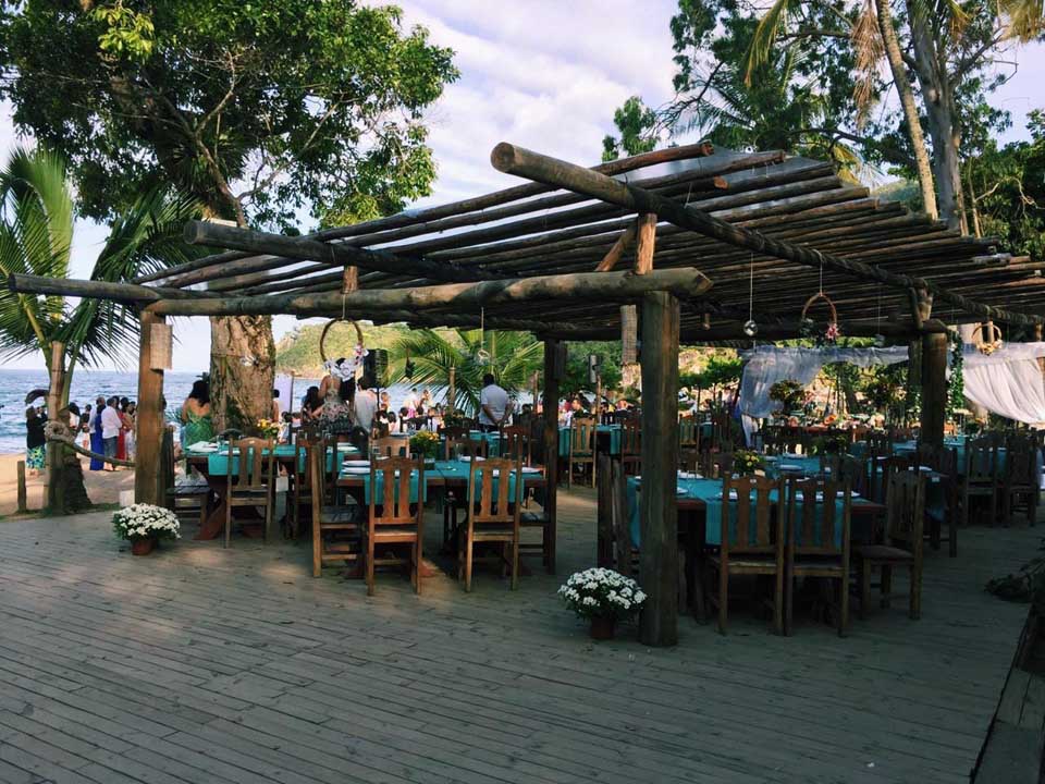 Espaço para casamentos no Espaço Tangará, na Praia do Jabaquara em Ilhabela