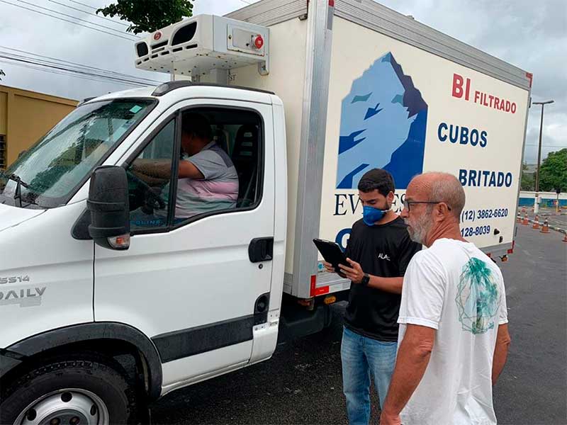 Controle de Veículos na travessia de balsa de Ilhabela - Somente serviços essenciais estão autorizados