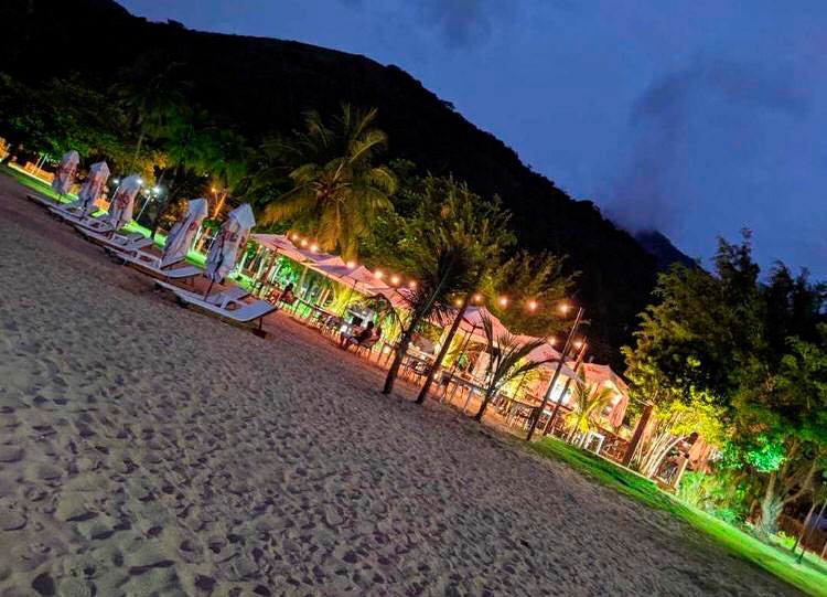 Luau pé na areia - Sereia Beach Ilhabela