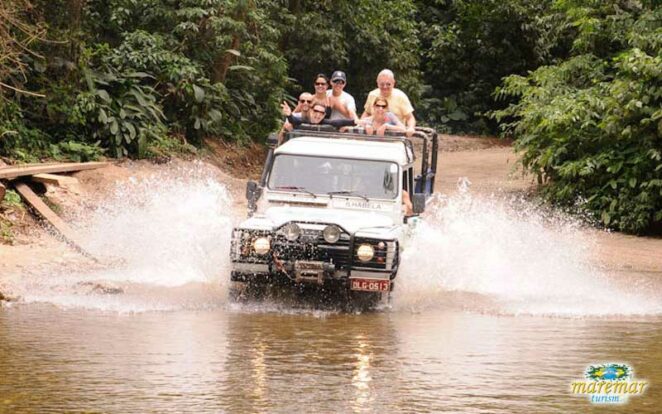 Passeio de Jipe (Imagem: Divulgação/Maremar Turismo - Paulo Stefani)