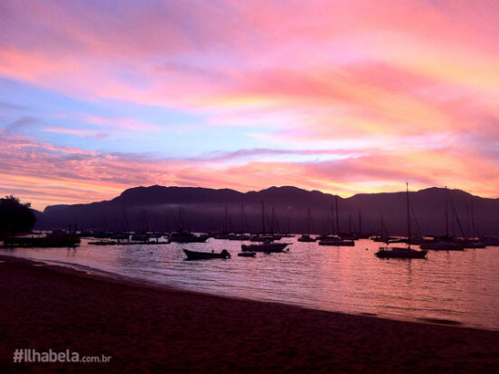 Pôr do Sol no Saco da Capela - Viajar pra Ilhabela no Outono