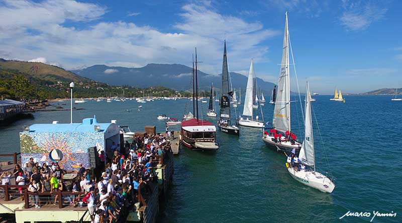 Desfile de Barcos Semana de Vela Oceânica de Ilhabela - Julho em Ilhabela