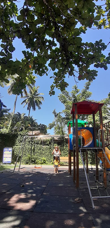 Parquinho da Praia de Santa Tereza - Ilhabela com crianças - Mastump