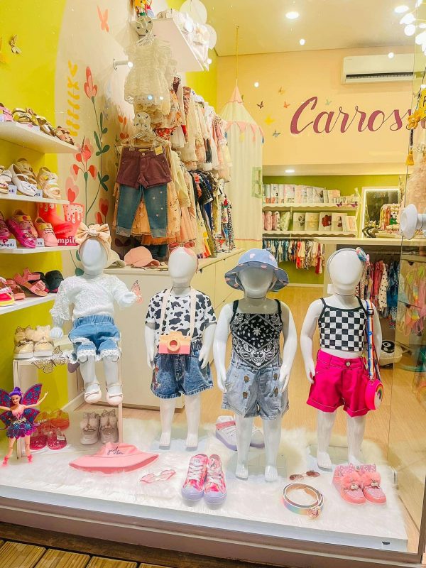 Carrossel Baby & Kids - Loja de moda infantil em Ilhabela - Roupas e calçados para bebês e crianças até 8 anos, enxoval, presentes