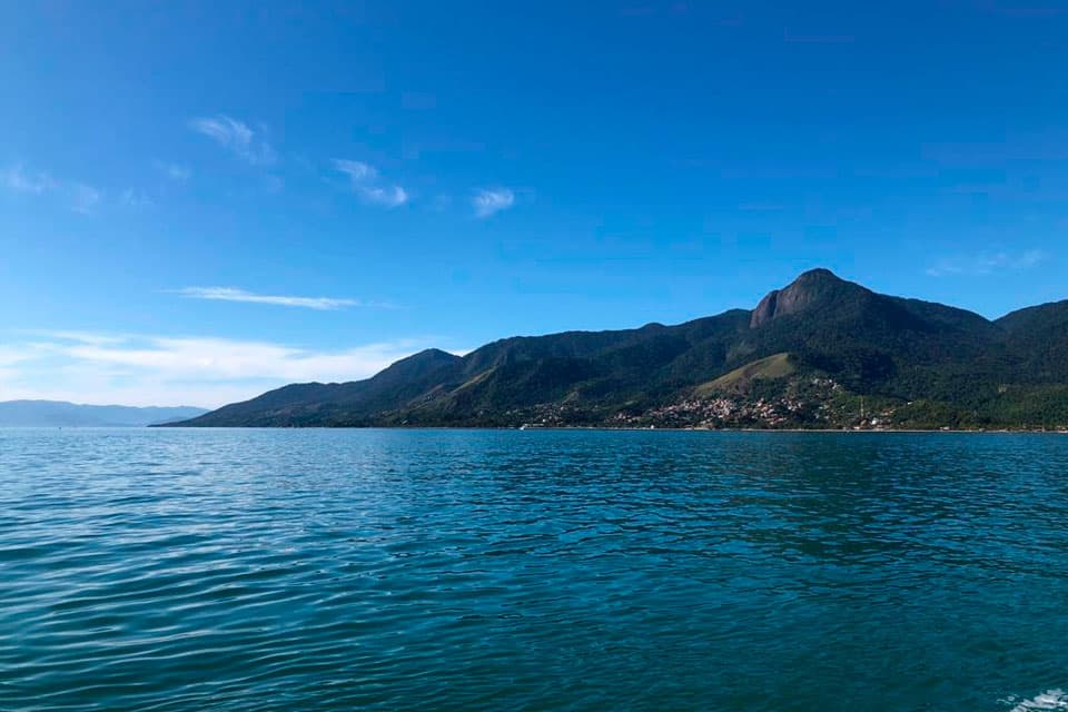 Ilhabela vista da Balsa