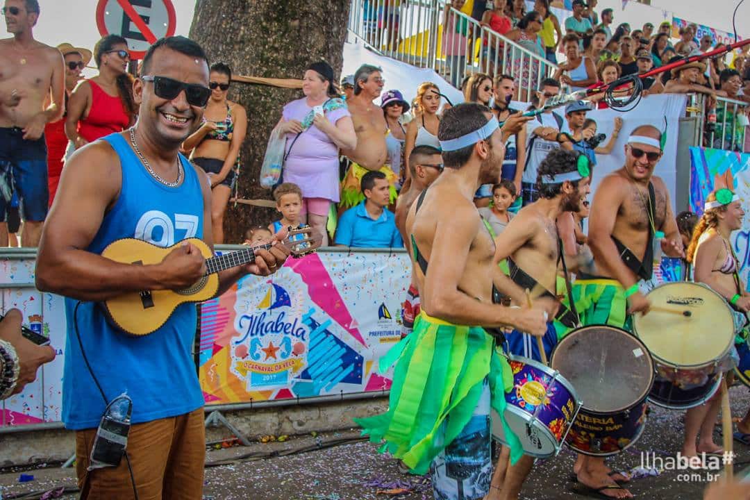 Bateria do Bloco Tirando a Kraka no Banho da Doroteia - Carnaval em Ilhabela