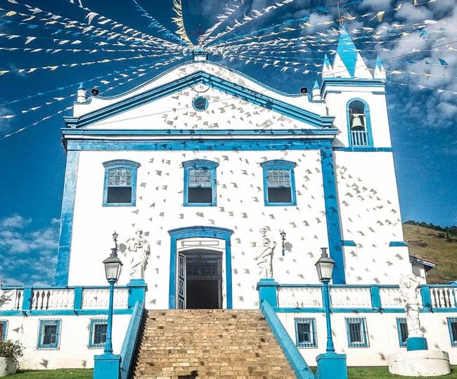Locais históricos de Ilhabela - Igreja Nossa Senhora D'Ajuda e Bonsucesso