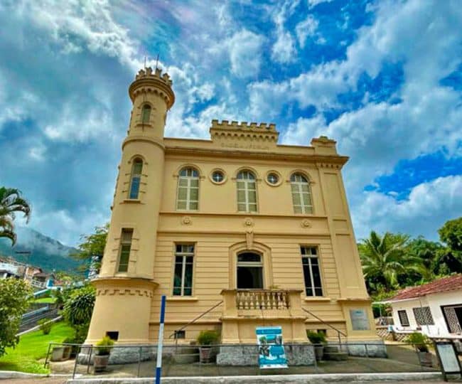 Museu Náutico de Ilhabela - Antigo prédio da cadeia e fórum de Ilhabela
