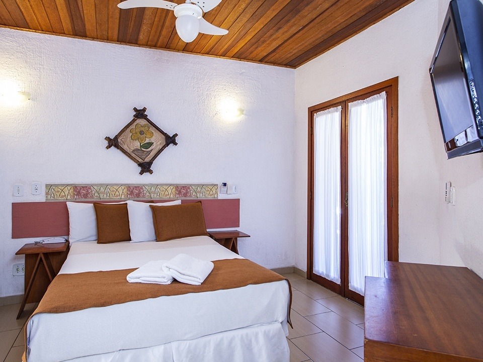 Quarto Casal Térreo - Hotel Praia do Portinho em Ilhabela