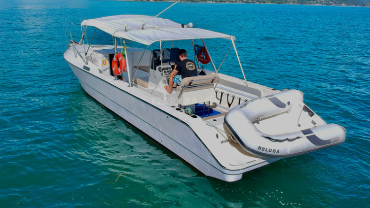 Lancha Beluga BRM 31 - Acessibilidade para Descobrir Ilhabela pelo Mar