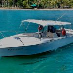 Lancha Beluga BRM 31 - Acessibilidade para Descobrir Ilhabela pelo Mar - Ferrara Ilhabela - Aluguel de Lanchas para passeios privativos em Ilhabela