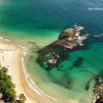 Imagem Aérea da Praia de Castelhanos - Mirante do Coração (Foto: Marcos Cará / Maremar Turismo)
