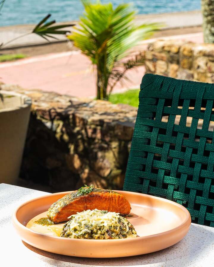 Almoço especial em Ilhabela - Tea Connection - em frente ao mar no Mares Ilha Mall