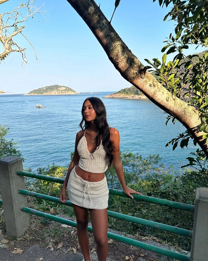 Lua Kan - Moda feminina brasileira, versátil e atemporal em Ilhabela - Mares Ilha Mall