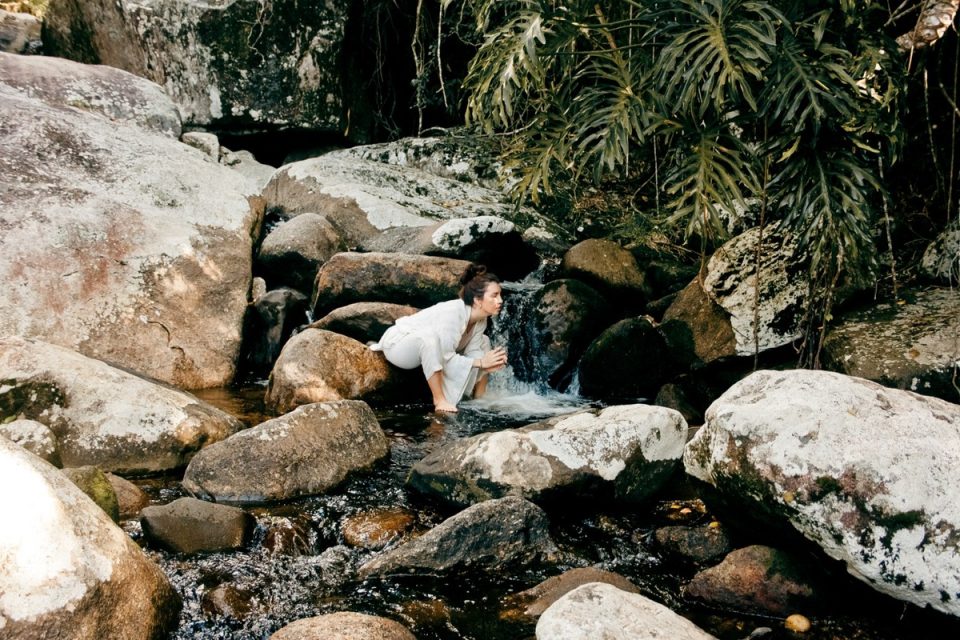 Práticas que nutrem a alma - Ilhabela.com.br - Gabi Lessi