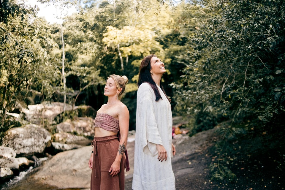 A Natureza de Ilhabela pode ajudar a inspirar mudanças de hábitos e uma vida mais saudável - Programa O Corpo que Habito - Gabi Lessi e Aline Scholling