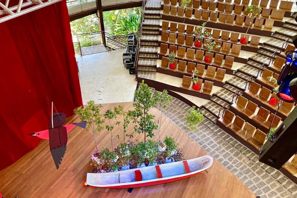 Exposição “Artérias do Pulsar” conectou artistas locais ao público do TEDx Ilhabela