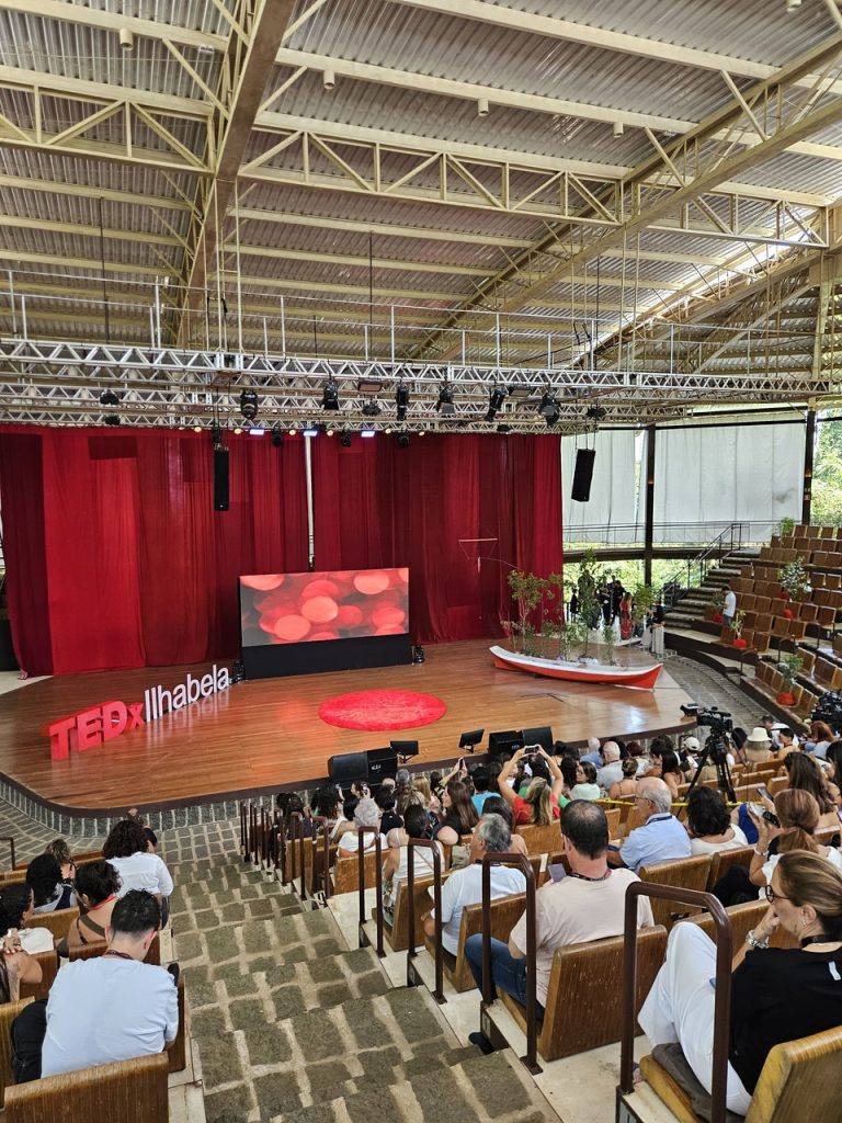 Centro Cultural Baia de Vermelhos foi palco do primeiro TEDx Ilhabela
