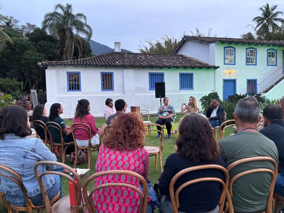 Roda de Saberes do TEDx Ilhabela reuniu representantes da comunidade para falar sobre regeneração, ancestralidade e sustentabilidade.