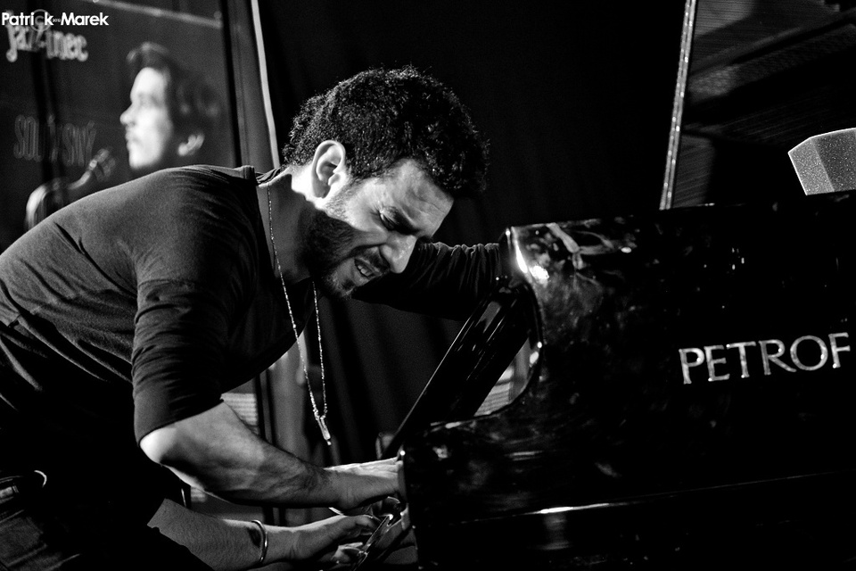 Uriel Hermann, piano, se apresenta no dia 6 de dezembro - 20:30h na Sala do Porão do Vermelhos Ilhabela