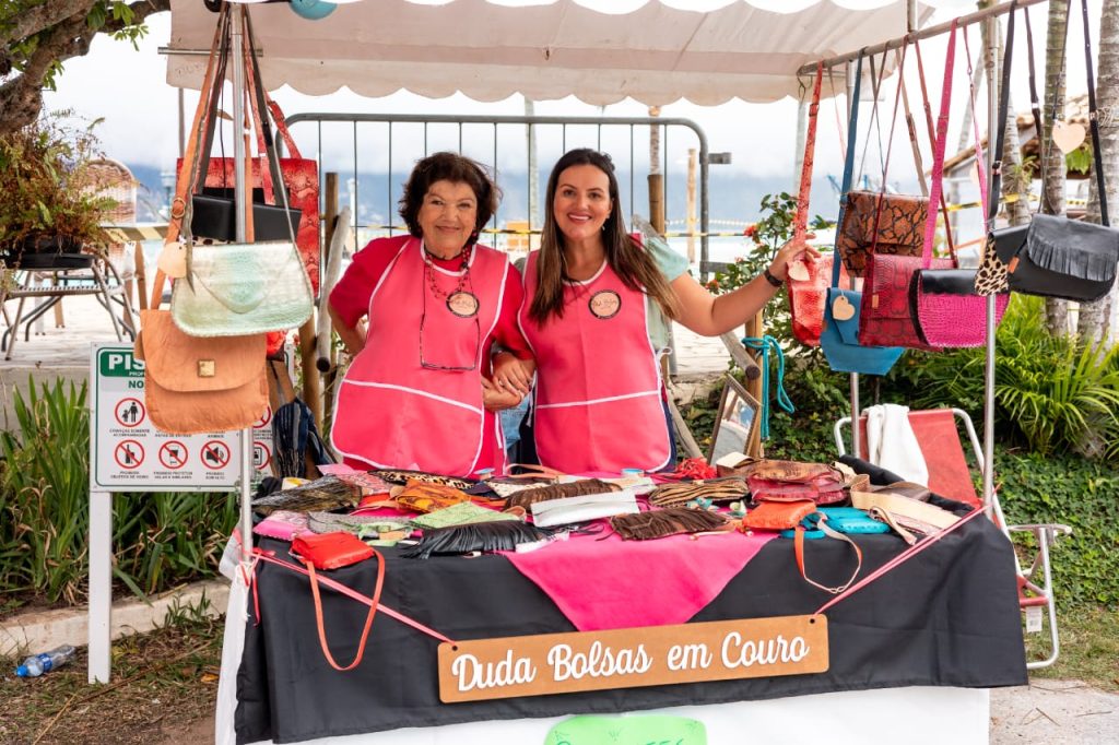 Feira criativa e de afroempreendedorismo no Festival Forró na Ilha movimenta economia criativa em Ilhabela