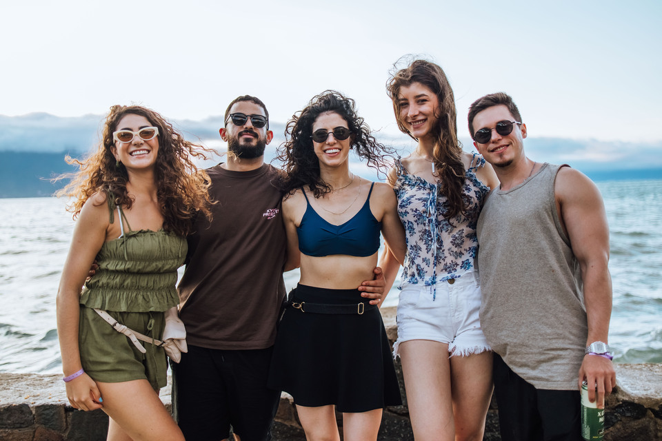 Localização à beira mar trouxe clima ainda mais praiano para o maior festival de forró do litoral