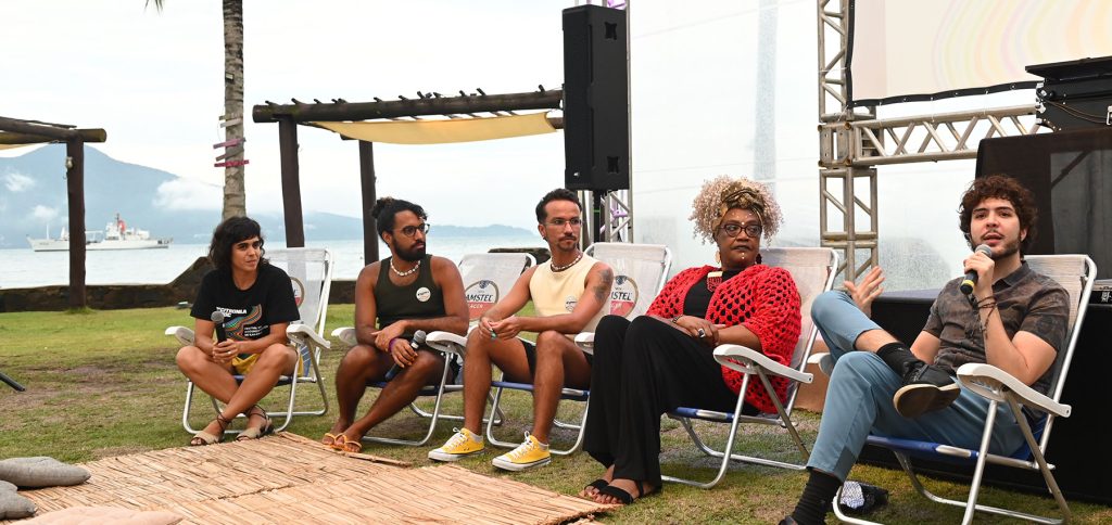 Toda a programação do Citronela Doc é aberta e gratuita, incluindo sessões de cinema, rodas de conversa, intervenções artísticas, shows e exibições online para todo o Brasil.