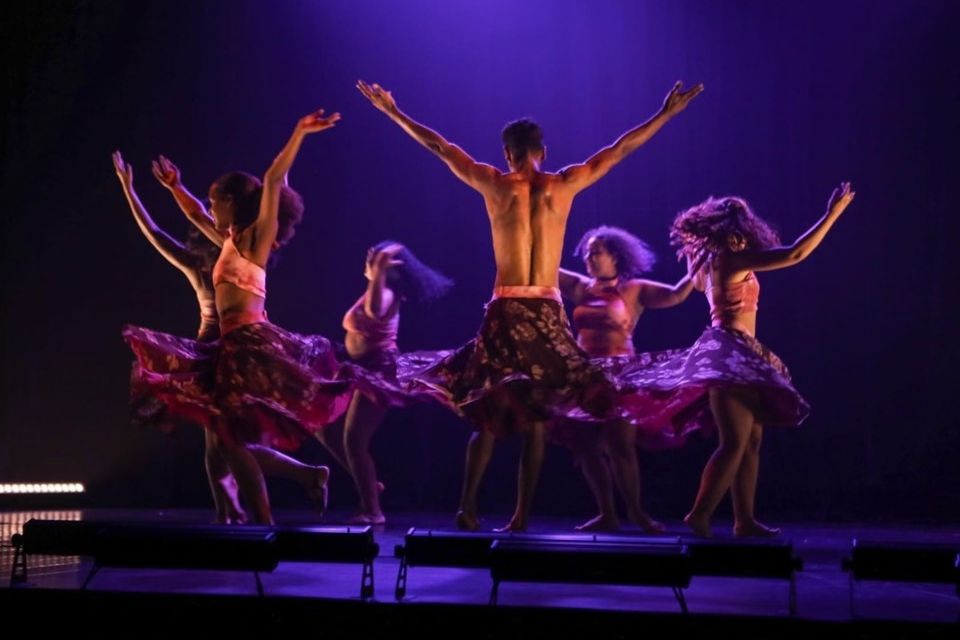 27º Festival Dança e Movimento chega às últimas apresentações com dança contemporânea e cultura popular em Ilhabela